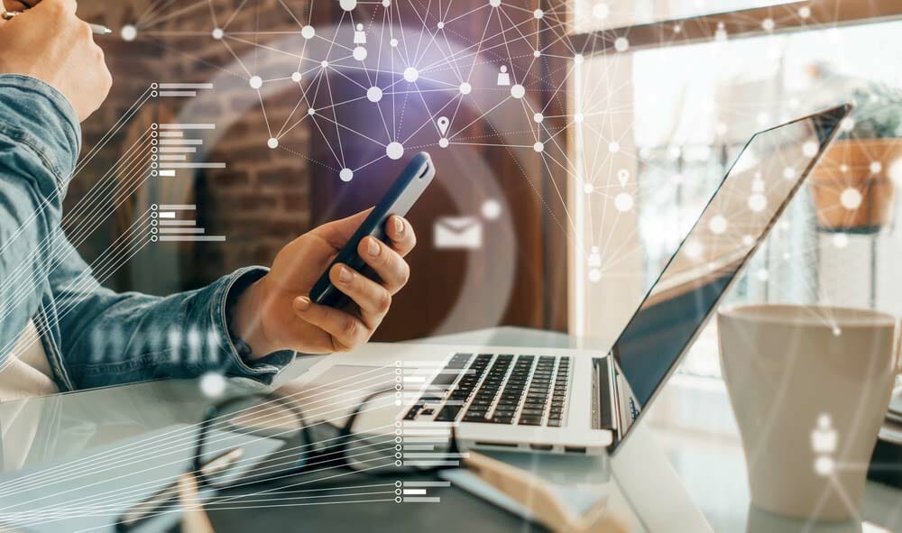 PMI: come ottimizzare comunicazione e collaborazione nell’hybrid workplace grazie al cloud